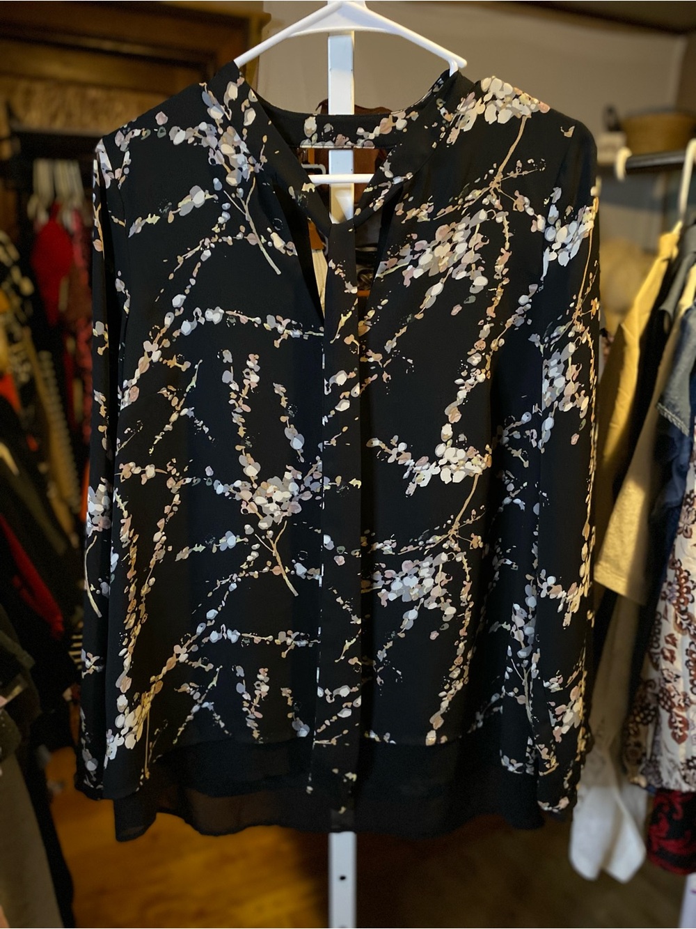 DR2 Black Floral Print Long Sleeve Blouse